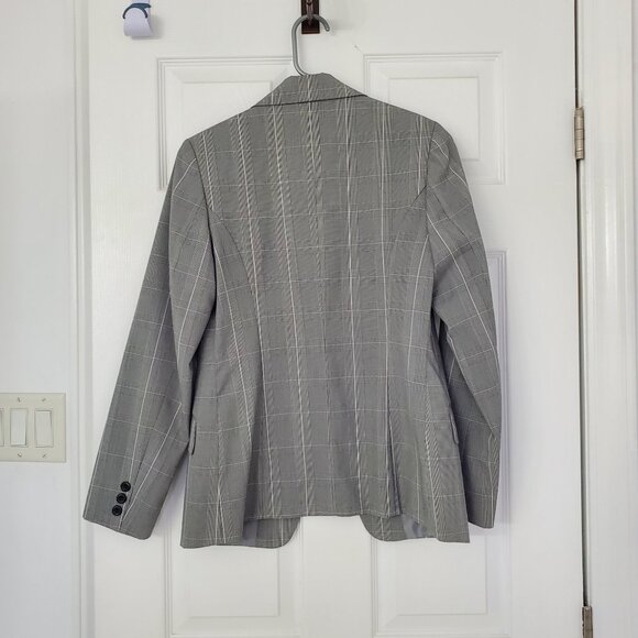 Suzy Shier Pinstripe Blazer – Size 7/8 - Picture 3 of 6